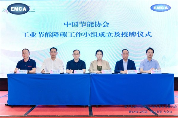 103440617(1).jpg 103440617(1).jpg